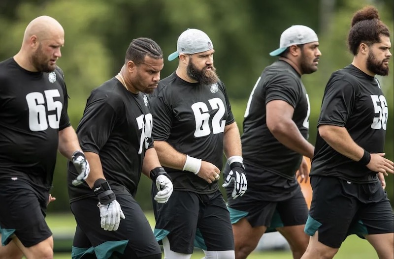 Eagles 2021 offensive line